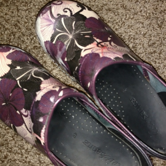 Koi by Sanita Clog - Picture 2 of 3